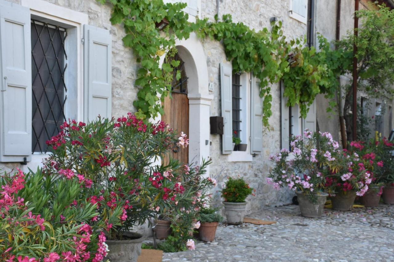 Locanda Sottolaluna Viano Eksteriør billede