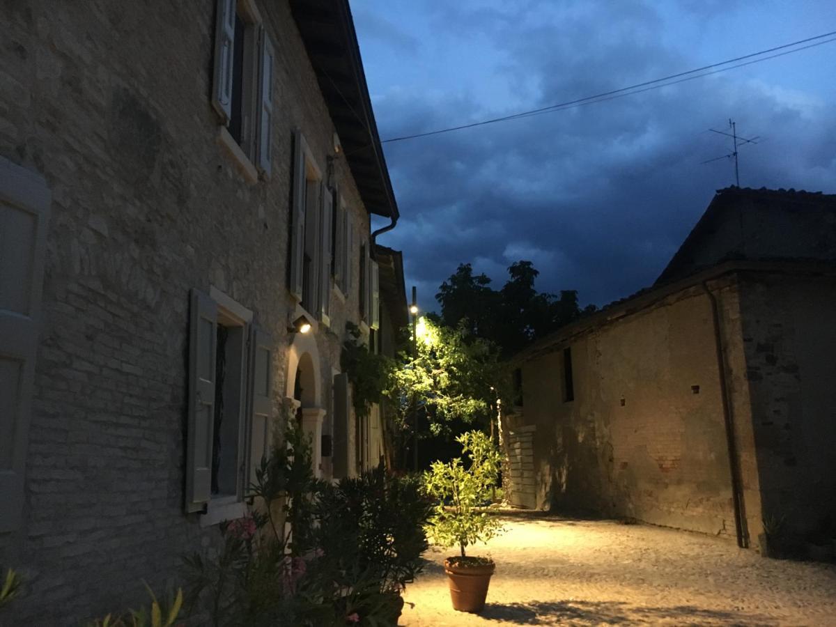 Locanda Sottolaluna Viano Eksteriør billede