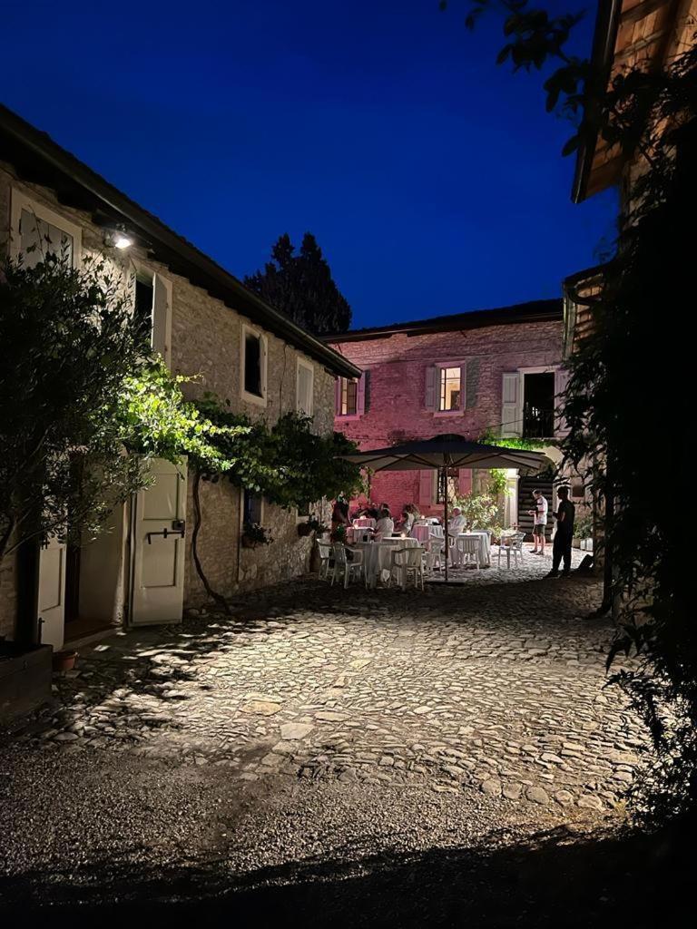Locanda Sottolaluna Viano Eksteriør billede